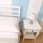 Pippi לינה וארוחת בוקר
